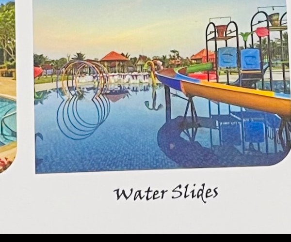 Water Slides at Mountain Hill's Water Park